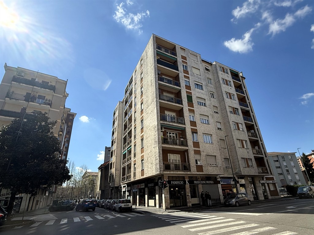 MM1 SESTO I°MAGGIO STAZIONE F.S. - VENDESI APPARTAMENTO