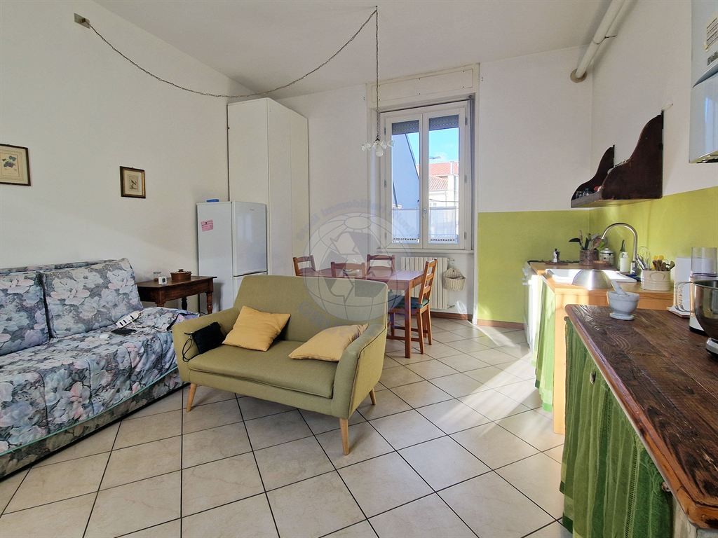 Bilocale NON ARREDATO a Monza Via Porta Lodi 5